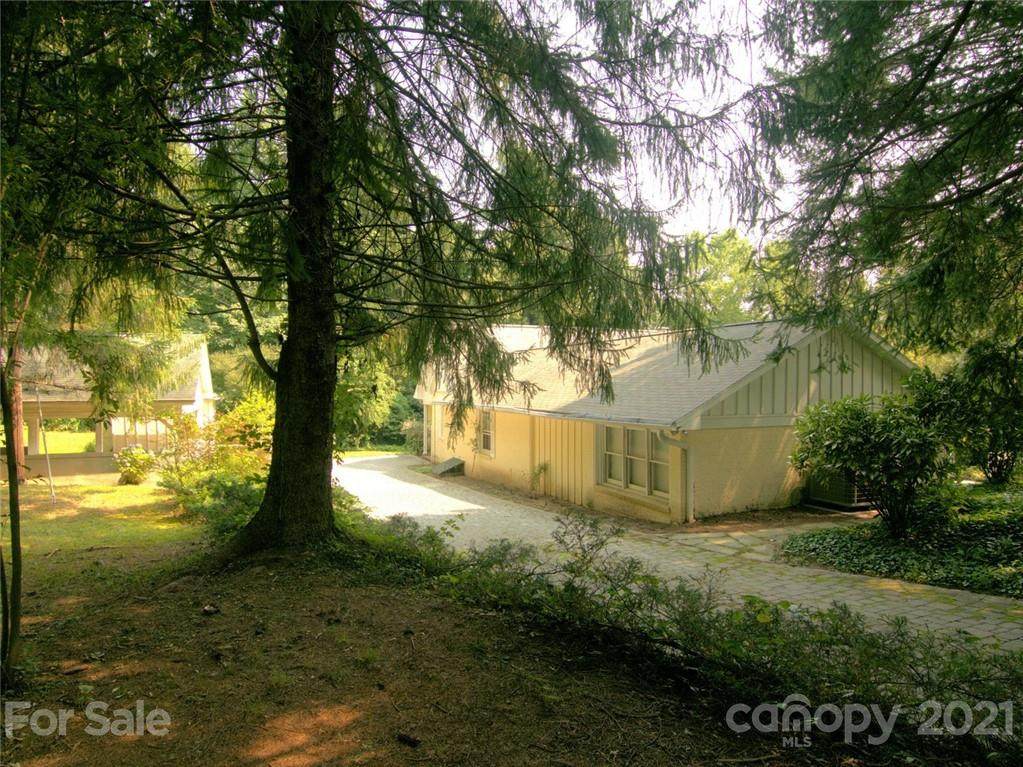 224 Woodfield Inn Drive - Photo 1