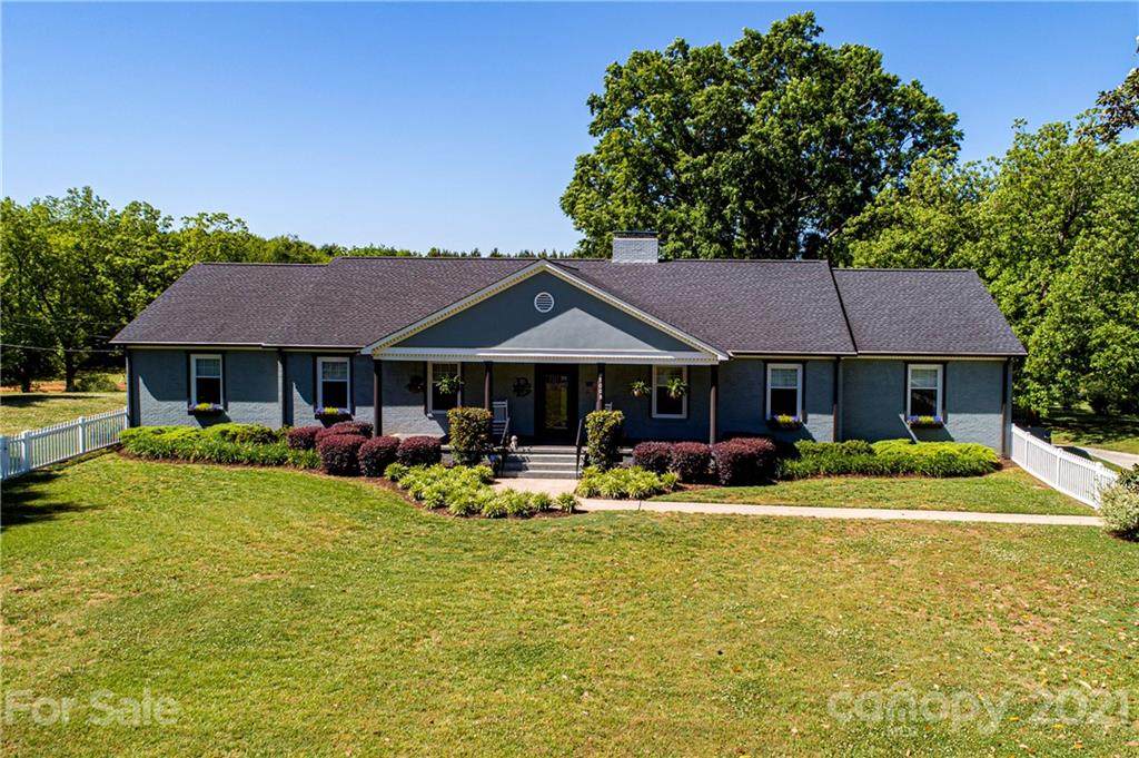 1008 Franklin Street - Photo 1