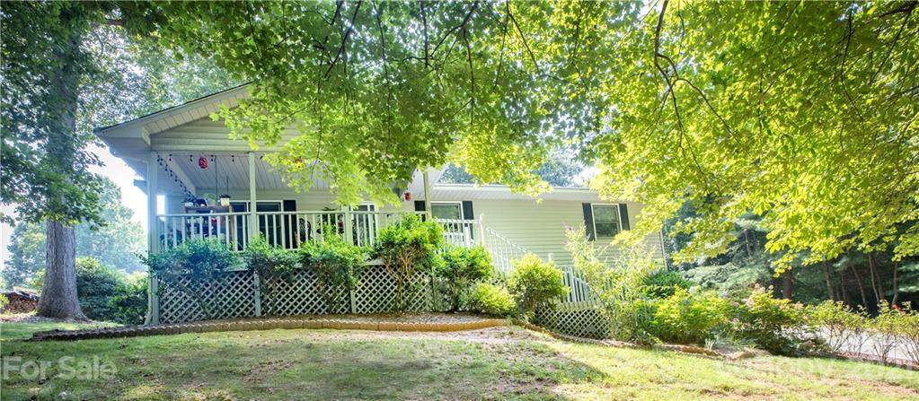 22 Timothy Lane - Photo 1