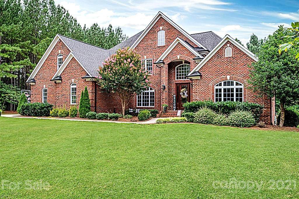 2900 Arbor Hills Drive - Photo 1