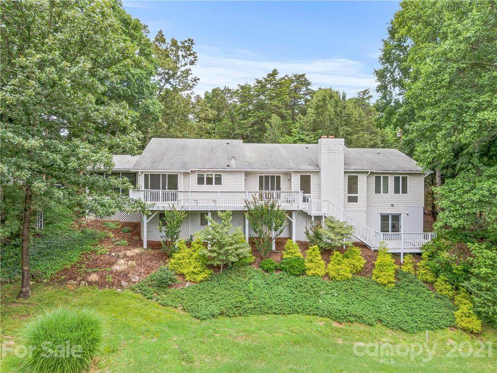 19 Nichols Hill Drive - Photo 1