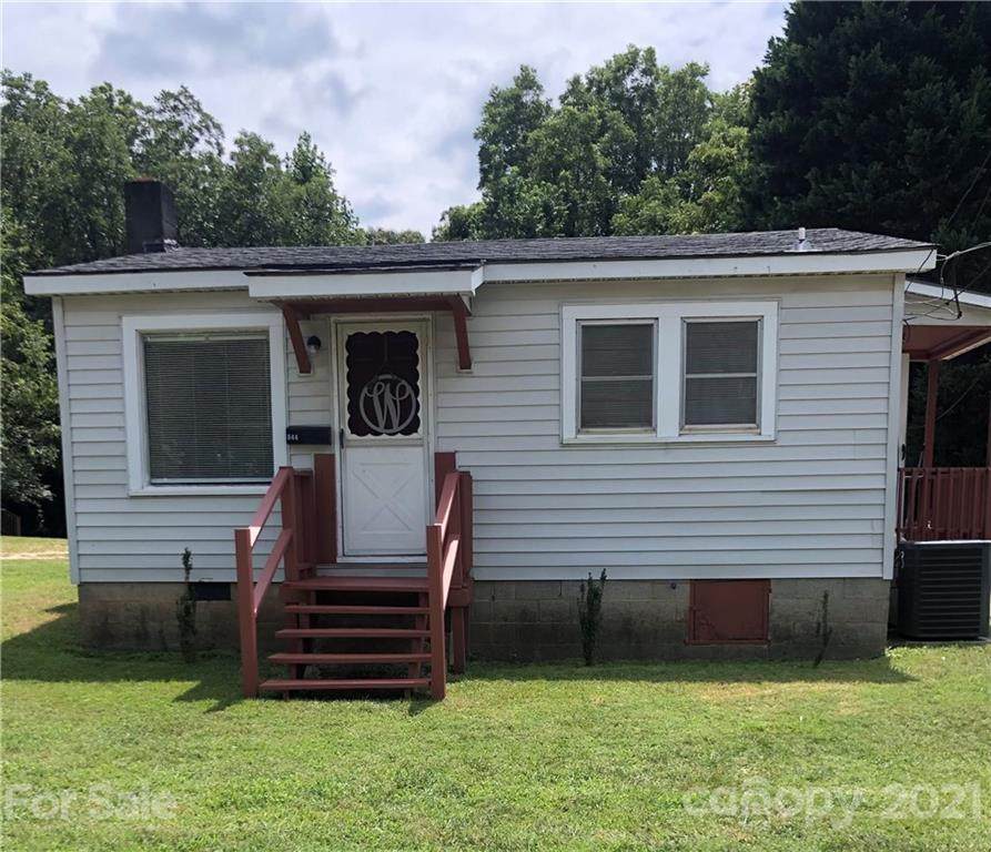 544 Mclelland Avenue - Photo 1