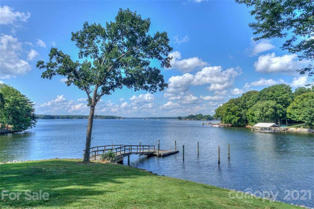 119 Milledge Drive - Photo 1