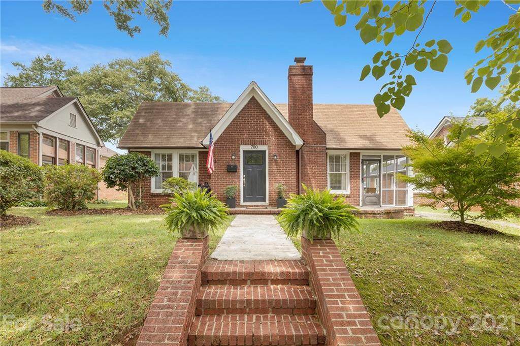700 Woodruff Place - Photo 1