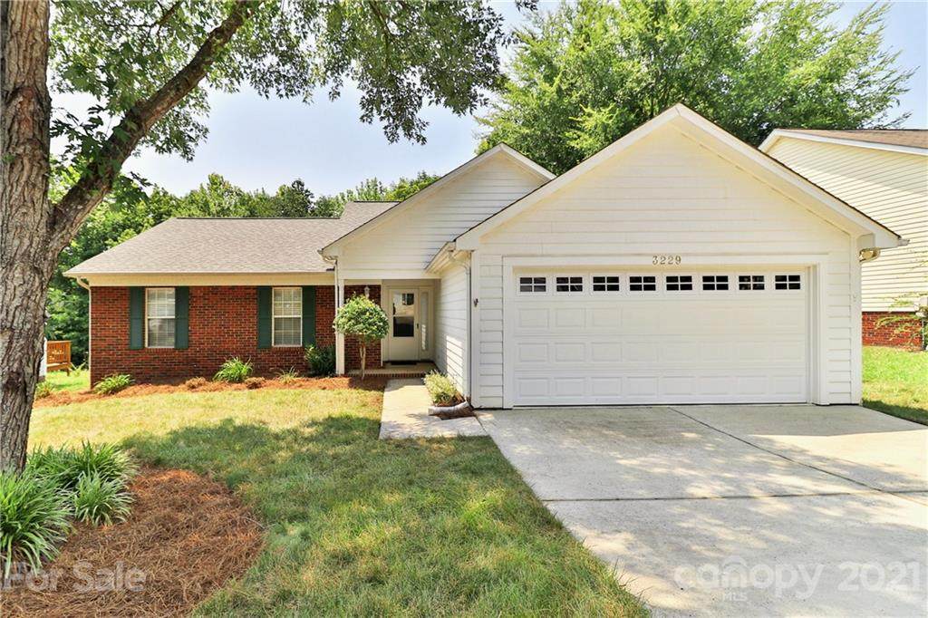 3229 Rheinwood Court - Photo 1