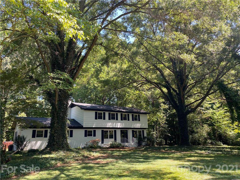16509 Clear Creek Drive - Photo 1