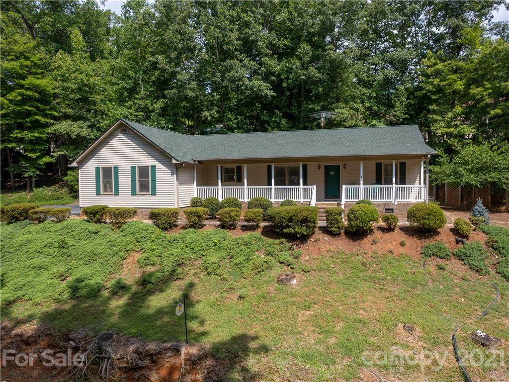 370 Duck Pond Lane - Photo 1