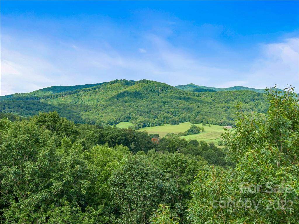 381 Stoneledge Trail - Photo 1