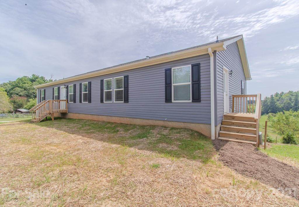 334 Piney Knob Road - Photo 1