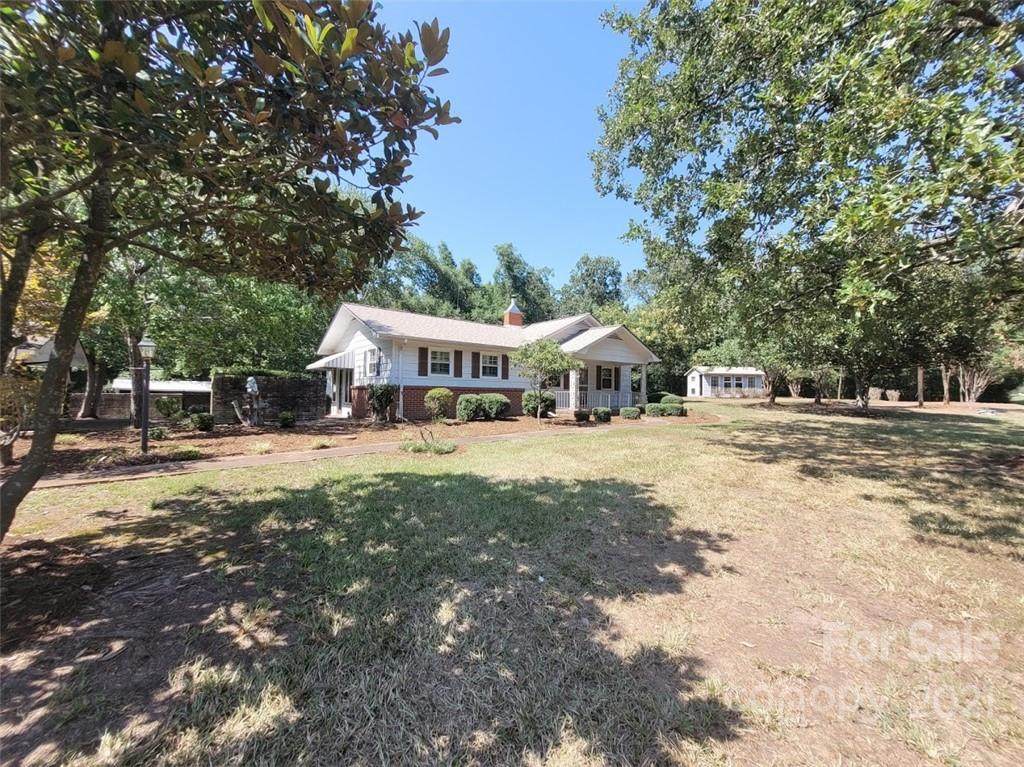 2586 Ansonville Polkton Road - Photo 1