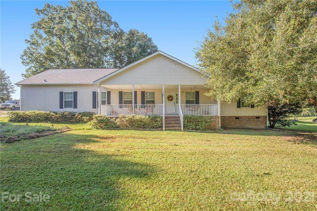 4503 Jb Denton Road - Photo 1
