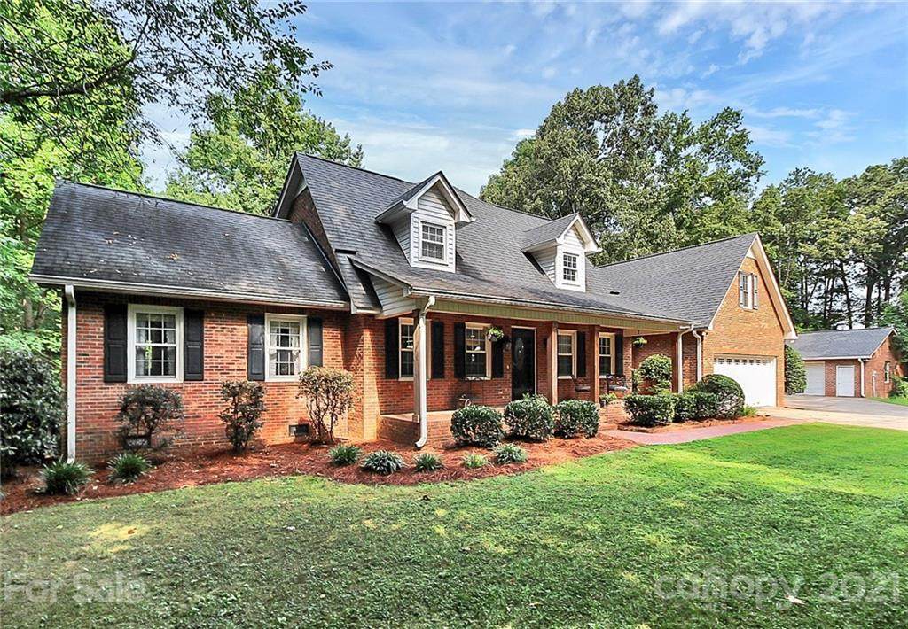 8111 Old Ferry Road - Photo 1