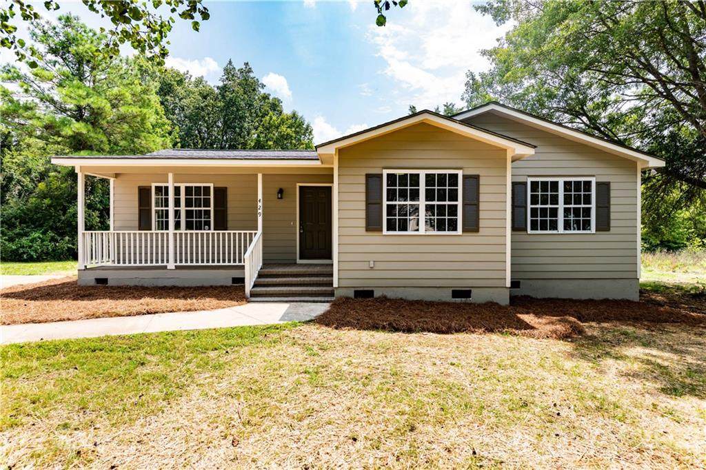 429 Castlewood Circle - Photo 1