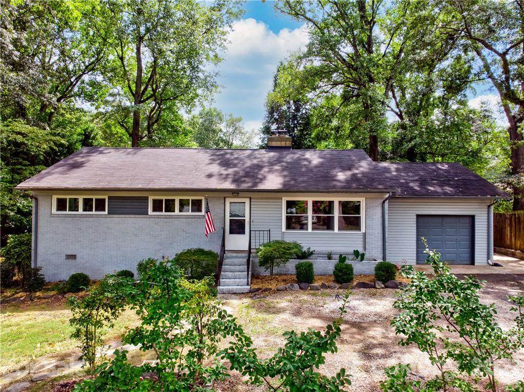 115 Close Street - Photo 1