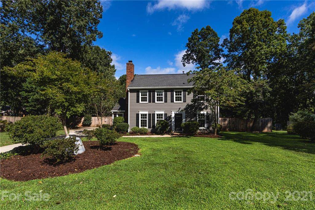 305 Silversmith Lane - Photo 1