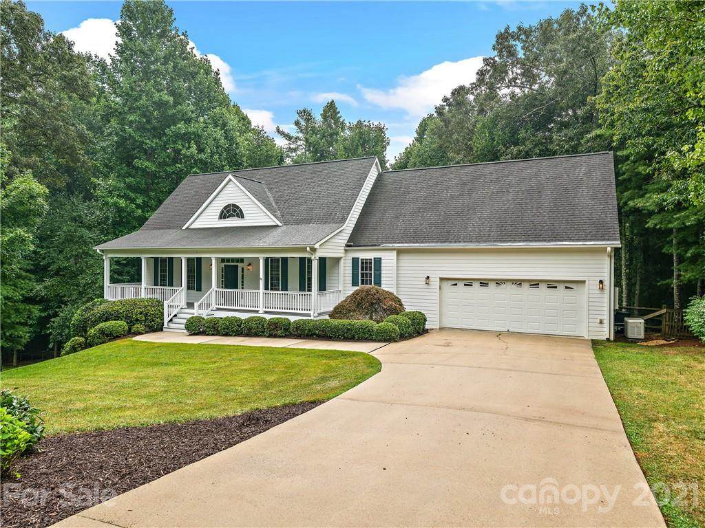 206 Duncan Estate Drive - Photo 1