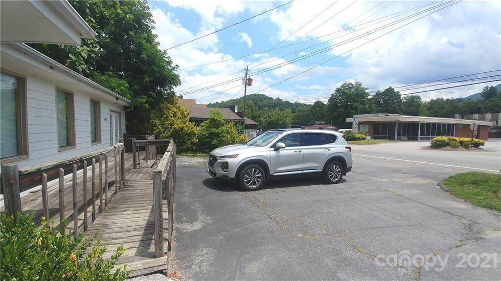 1648 Main Street - Photo 1