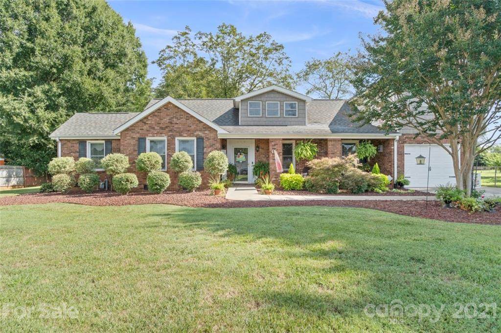 503 Finger Street - Photo 1