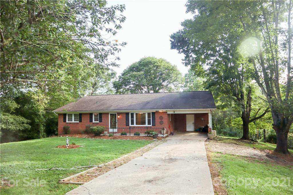 176 Waycaster Road - Photo 1