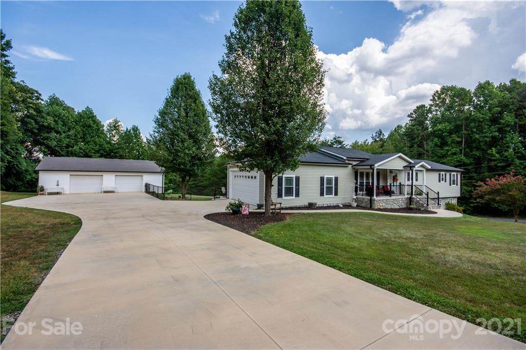 312 River Run Road - Photo 1