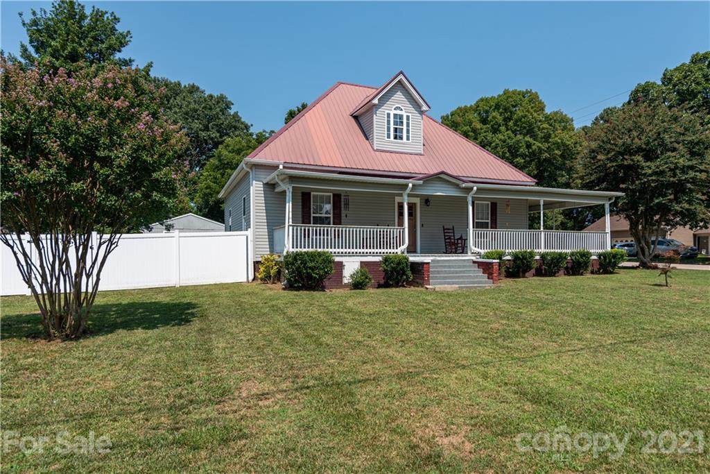 502 Zion Street - Photo 1