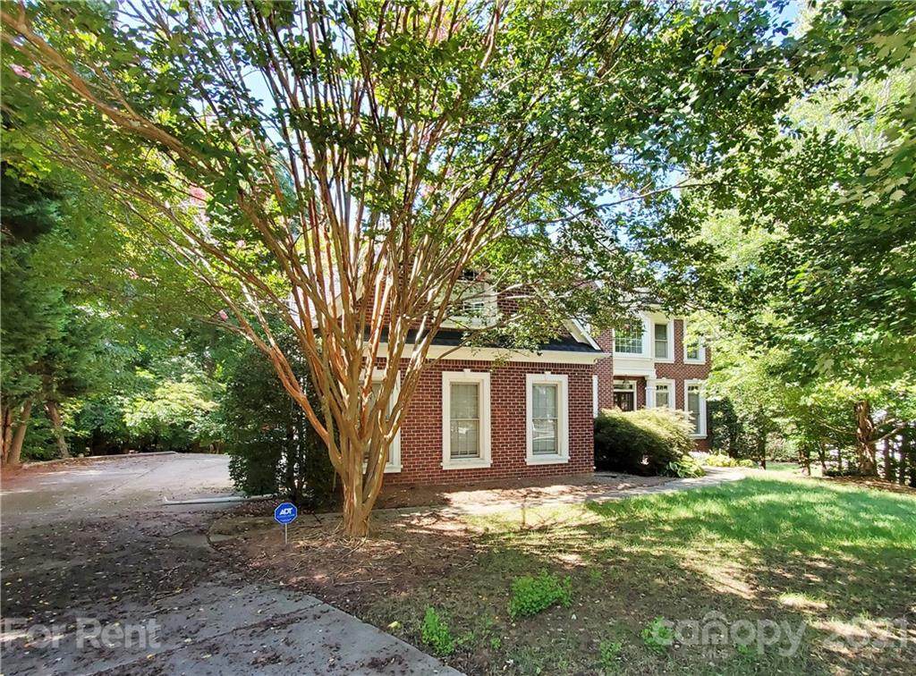 11805 Prestmoor Court - Photo 1