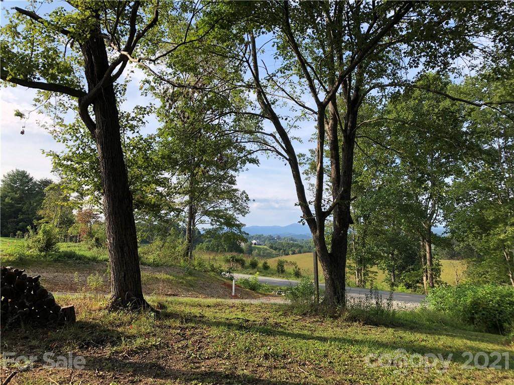 104 Grandview Ridge Drive - Photo 1