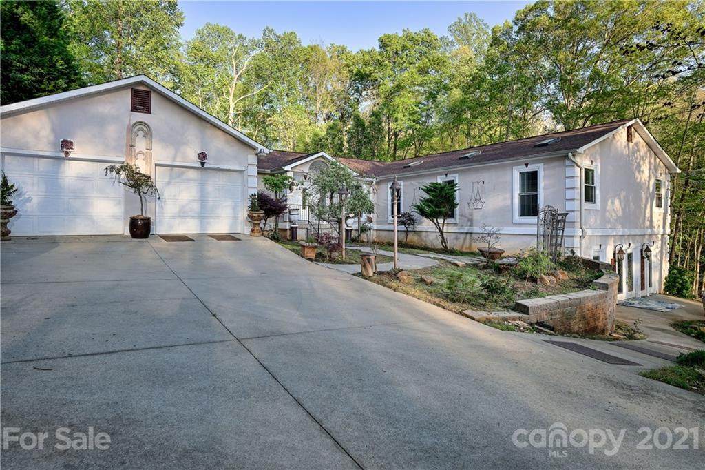 122 Greenbay Road - Photo 1