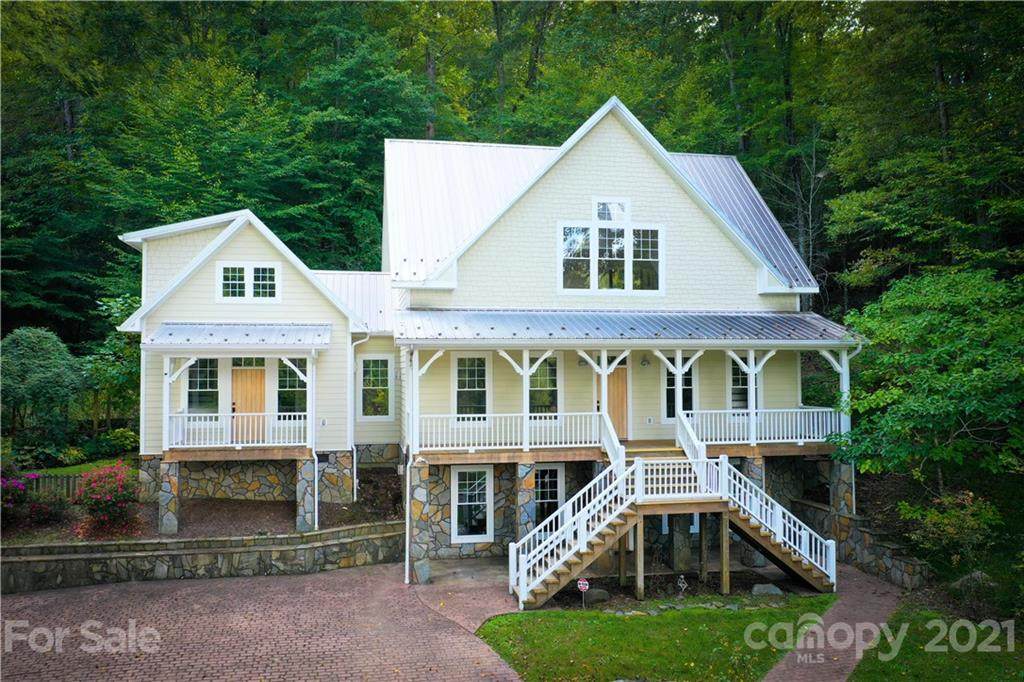 3225 Lake Tahoma Road - Photo 1
