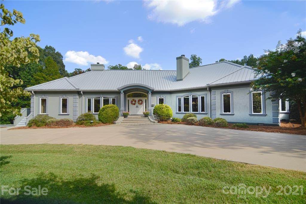 3430 Pinehurst Road - Photo 1