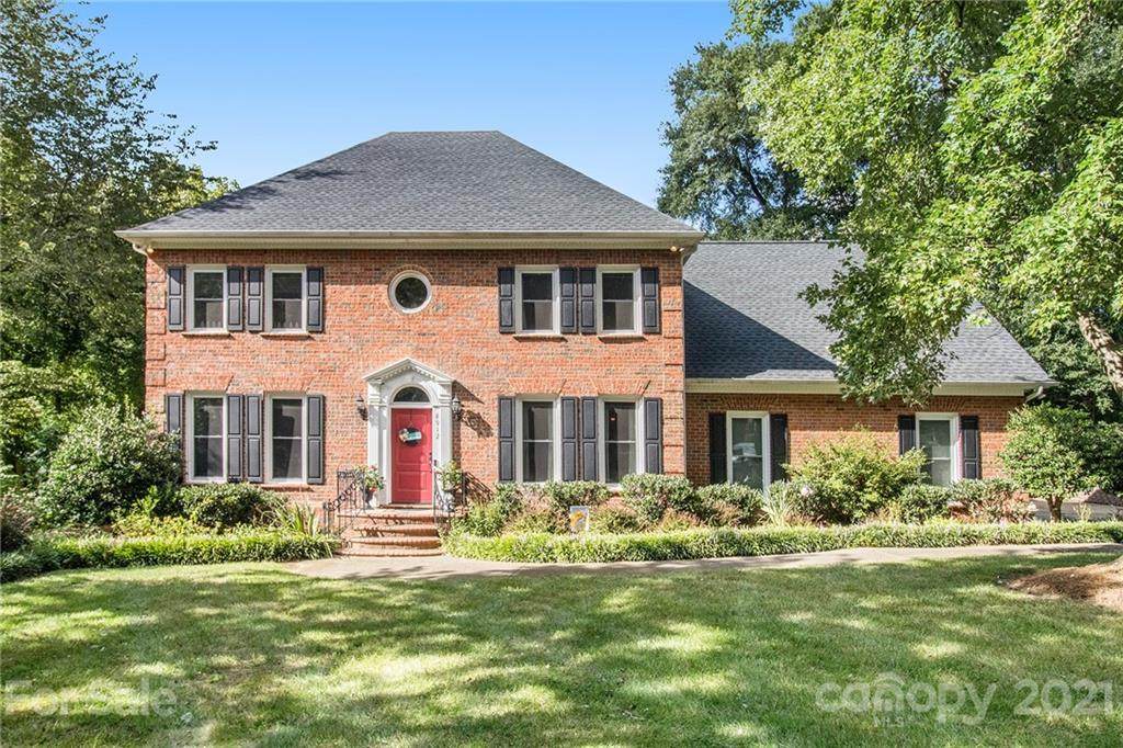 8912 Carleto Court - Photo 1