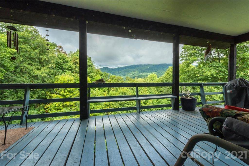 102 Sanctuary Road - Photo 1