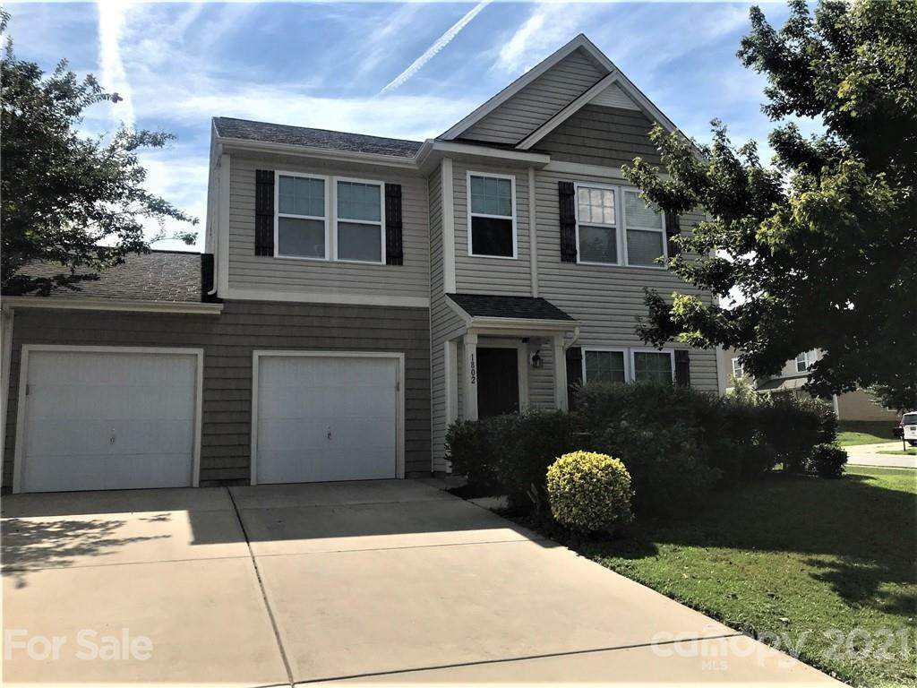 1802 Tradd Avenue - Photo 1