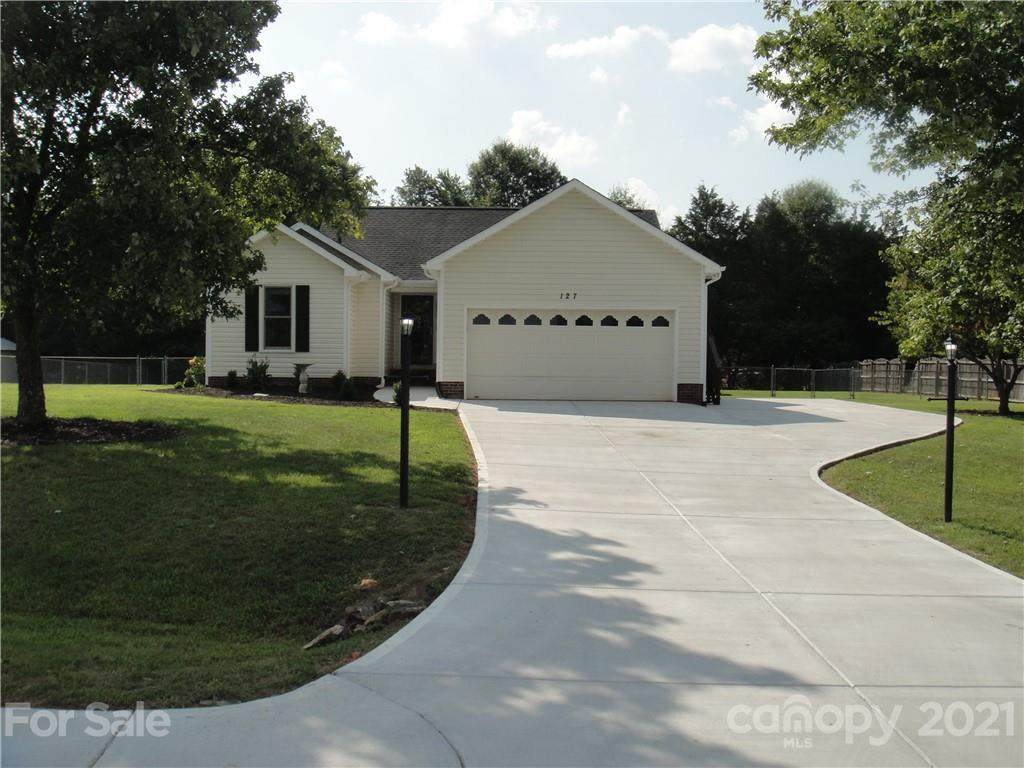 127 Rumple Hill Drive - Photo 1