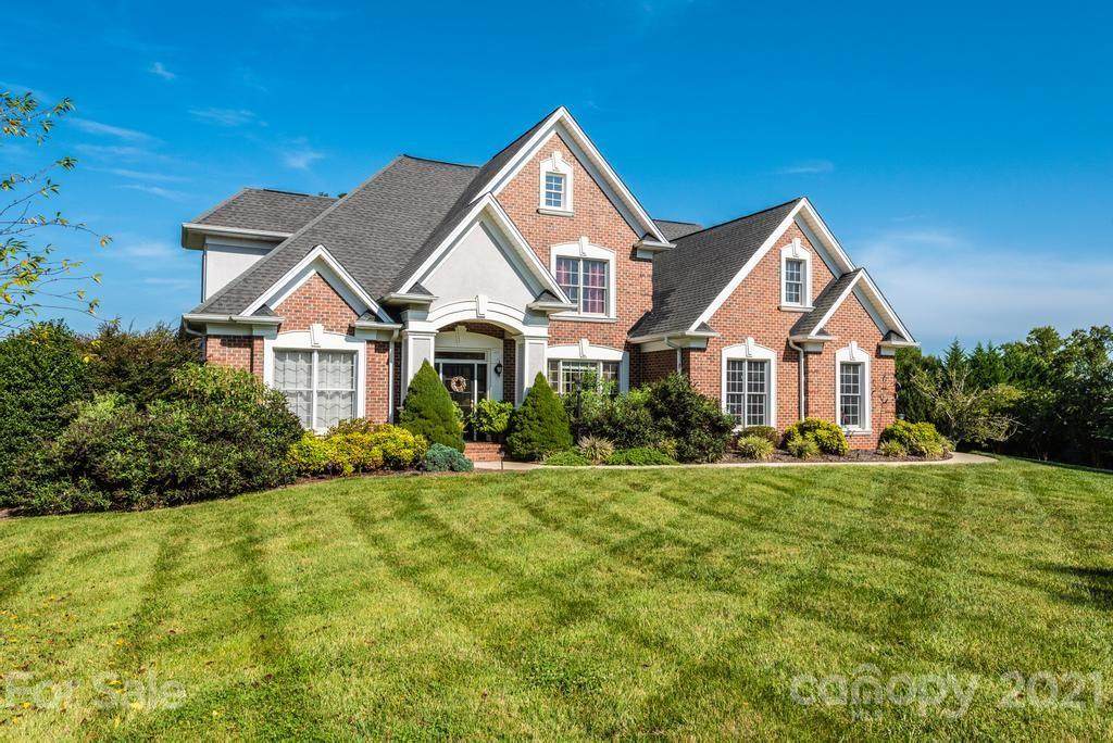 125 43rd Avenue Lane - Photo 1
