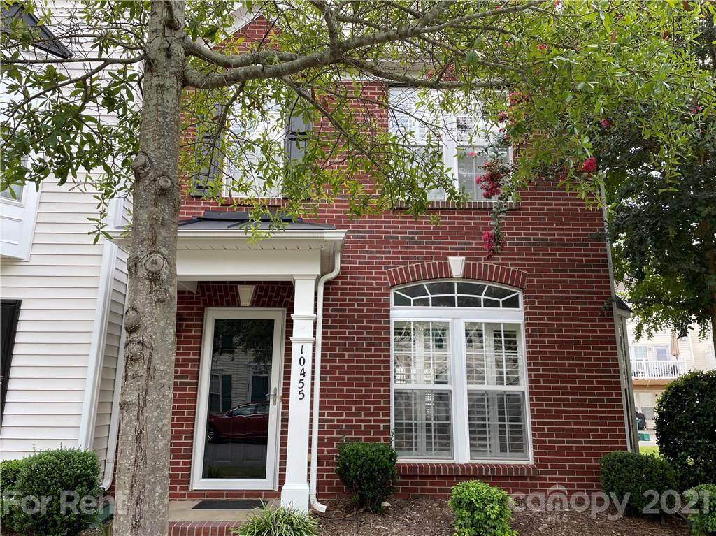 10455 Alexander Martin Avenue - Photo 1