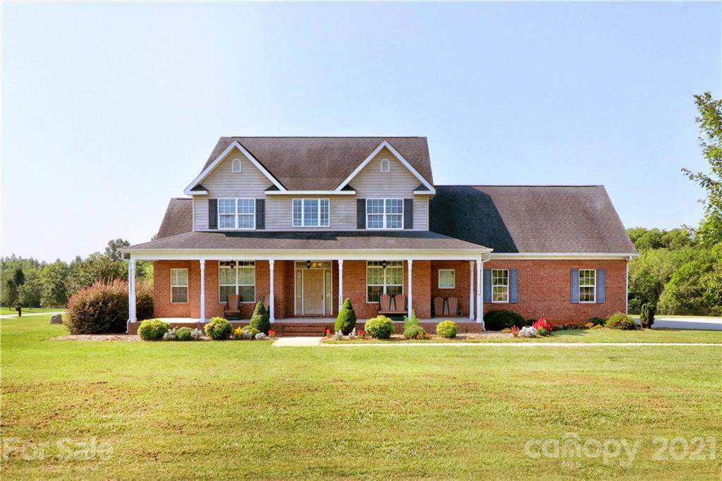354 Falcon Crest Lane - Photo 1
