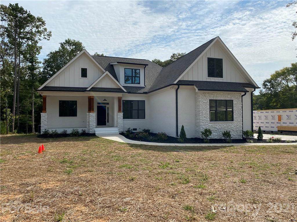 1026 Piney Drive - Photo 1