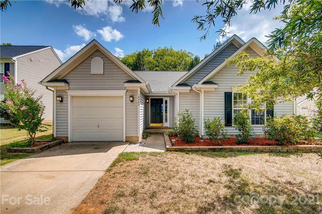 14242 Williams Glenn Road - Photo 1