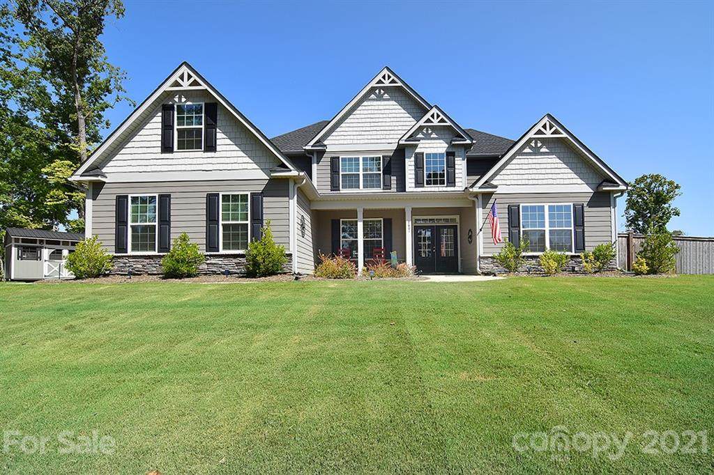 2601 Lakefront Drive - Photo 1