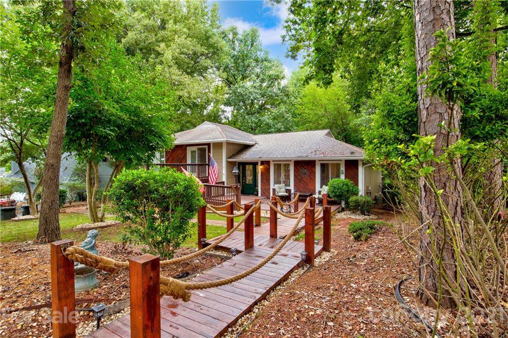 1065 Gauguin Lane - Photo 1