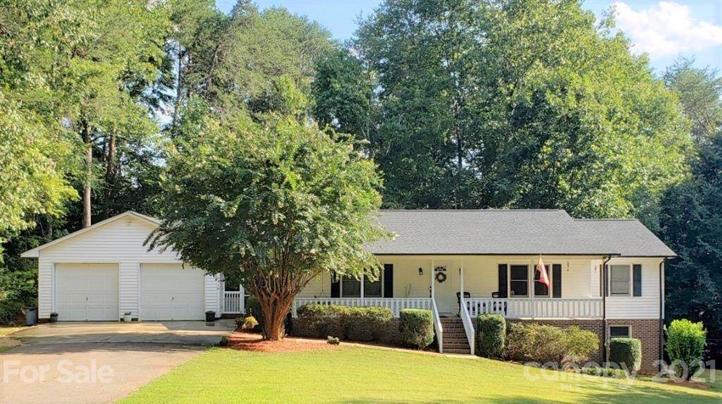 6118 Old Plank Road - Photo 1
