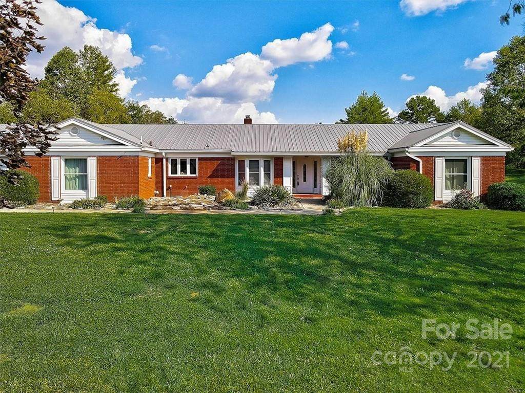 1000 Jenkins Valley Road - Photo 1