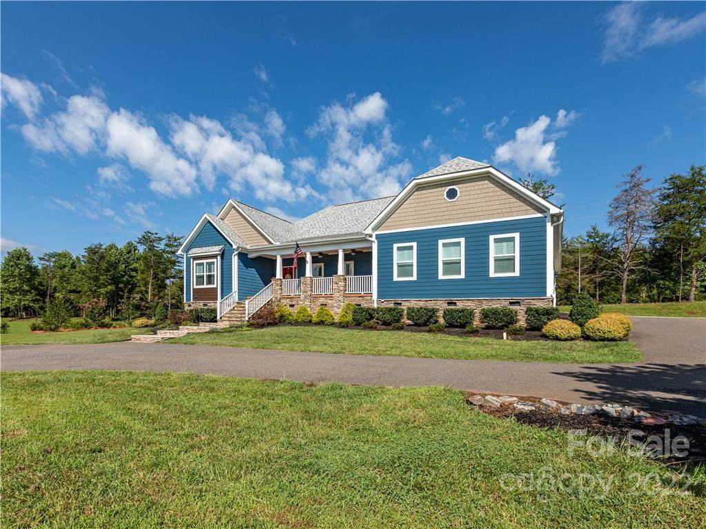 143 Happy Acres Drive - Photo 1