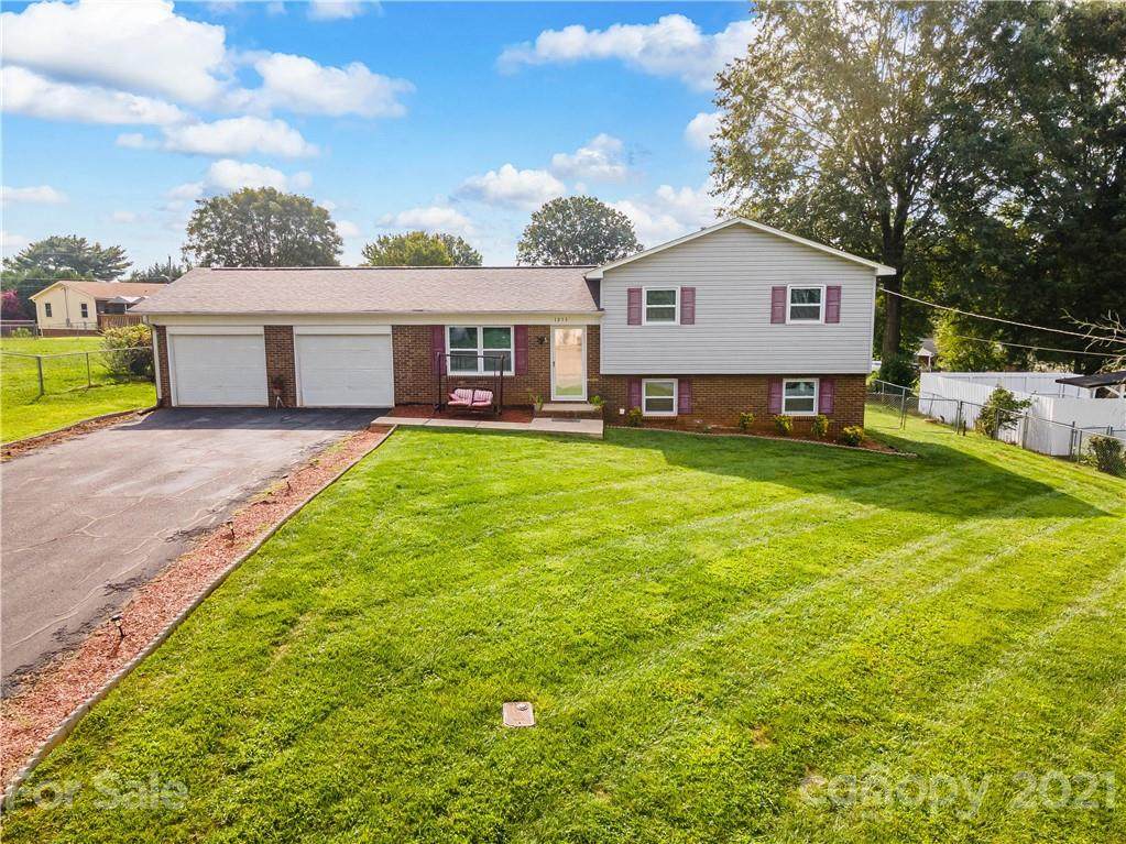 1213 Shannonbrook Drive - Photo 1