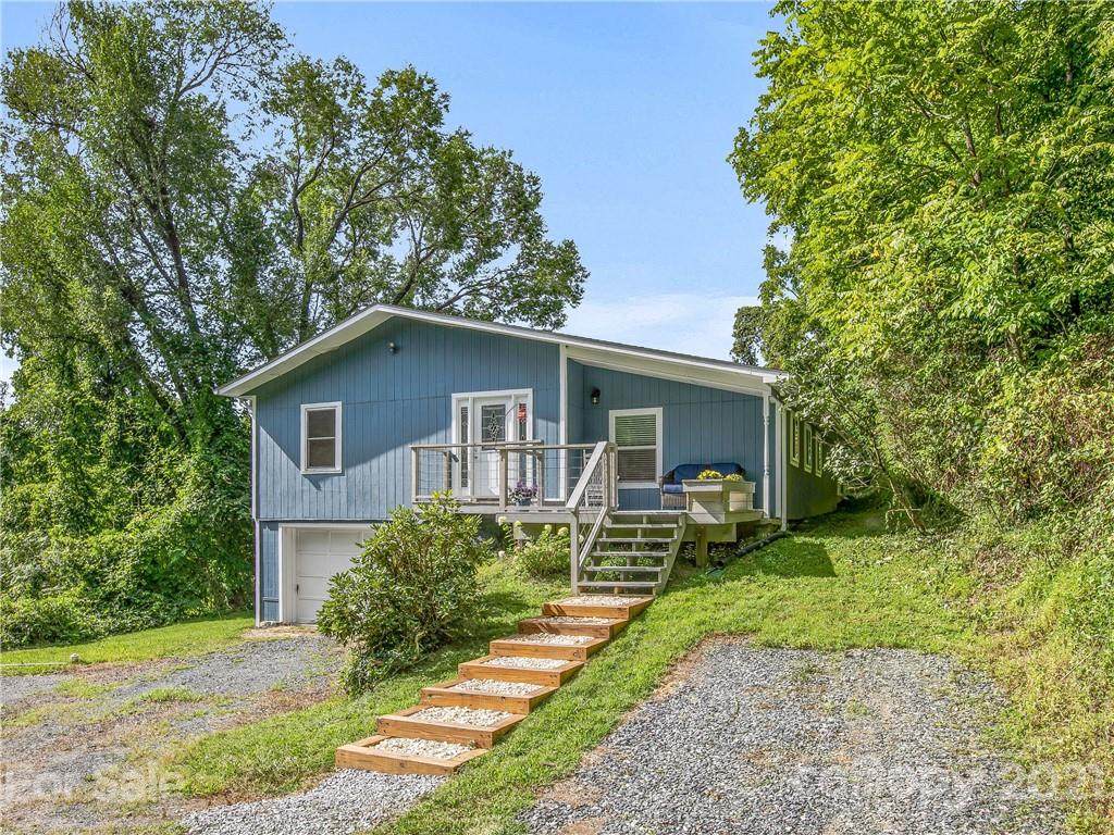 629 Valley View Drive - Photo 1