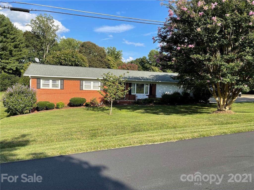 400 Deal Avenue - Photo 1