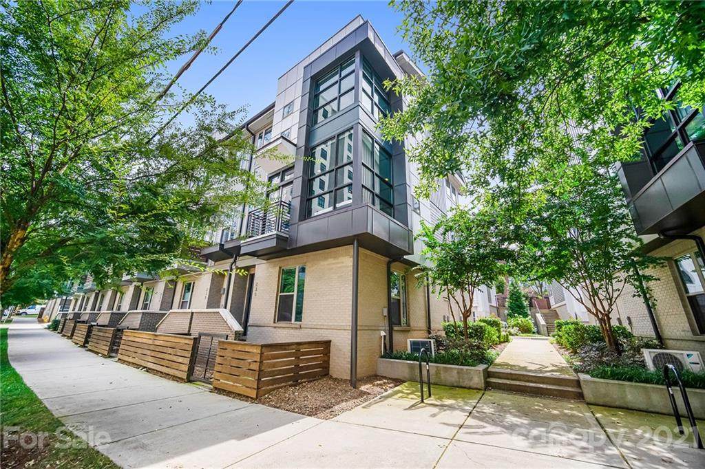 235 Doggett Street - Photo 1