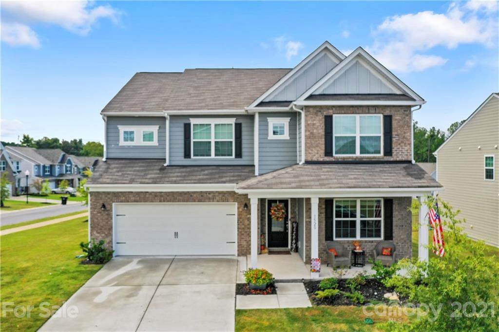 1520 Emmett Lane - Photo 1