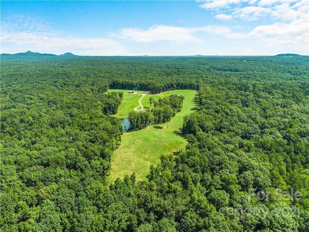 1008 Apple Road - Photo 1